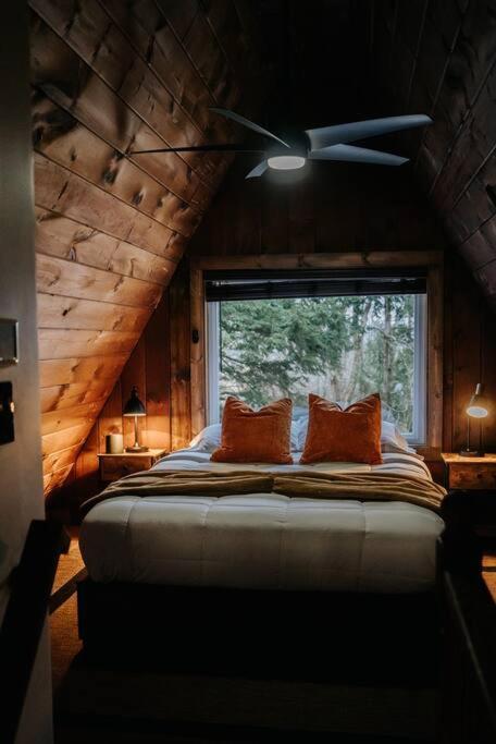 Villa New! Cozy & Modern A-Frame In The Woods W/Hot Tub Tamworth Esterno foto
