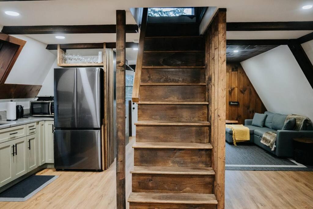 Villa New! Cozy & Modern A-Frame In The Woods W/Hot Tub Tamworth Esterno foto