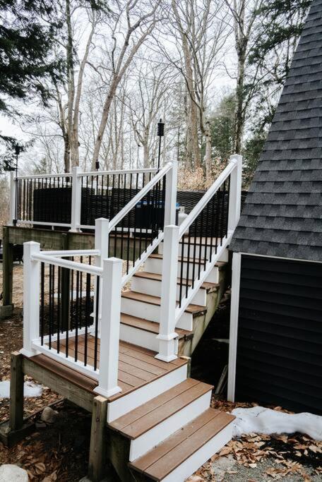 Villa New! Cozy & Modern A-Frame In The Woods W/Hot Tub Tamworth Esterno foto