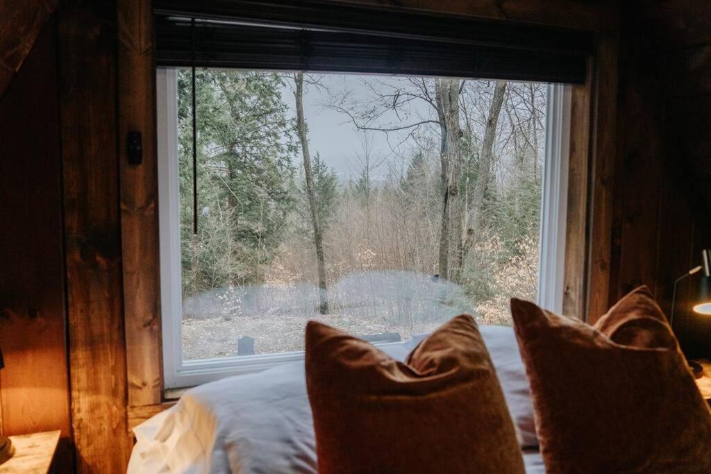 Villa New! Cozy & Modern A-Frame In The Woods W/Hot Tub Tamworth Esterno foto