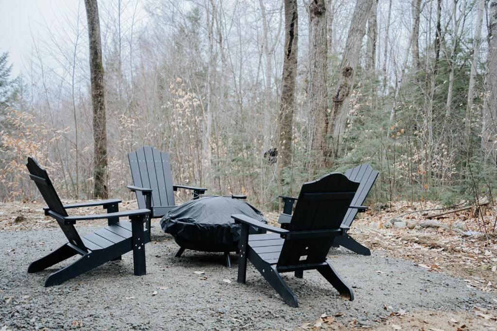 Villa New! Cozy & Modern A-Frame In The Woods W/Hot Tub Tamworth Esterno foto